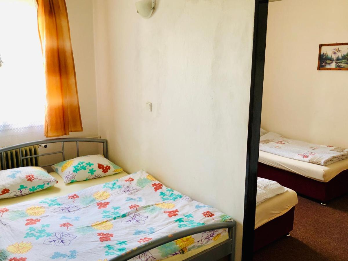 Penzion Horska Chata Svetla Tanvald Exterior foto